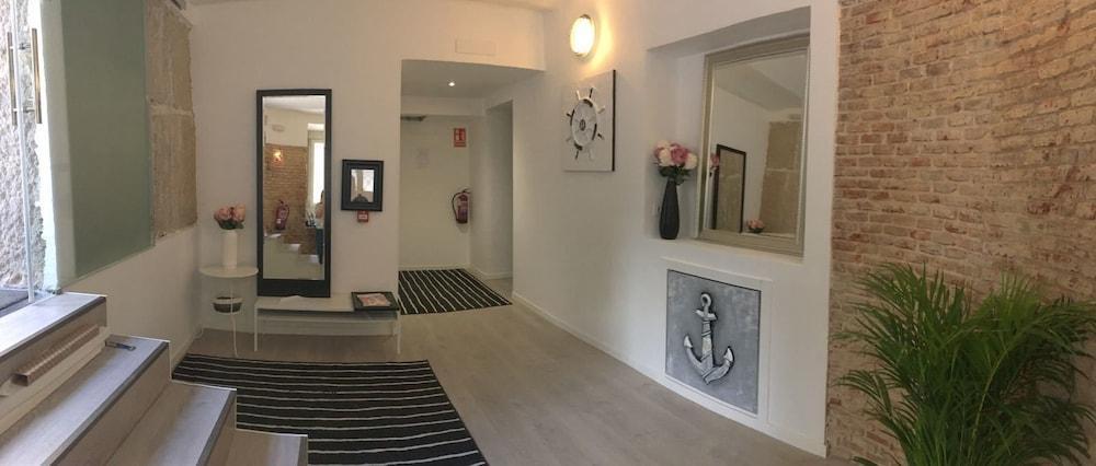 A And Z Juan De Mena (Adults Only) Otel Madrid Dış mekan fotoğraf