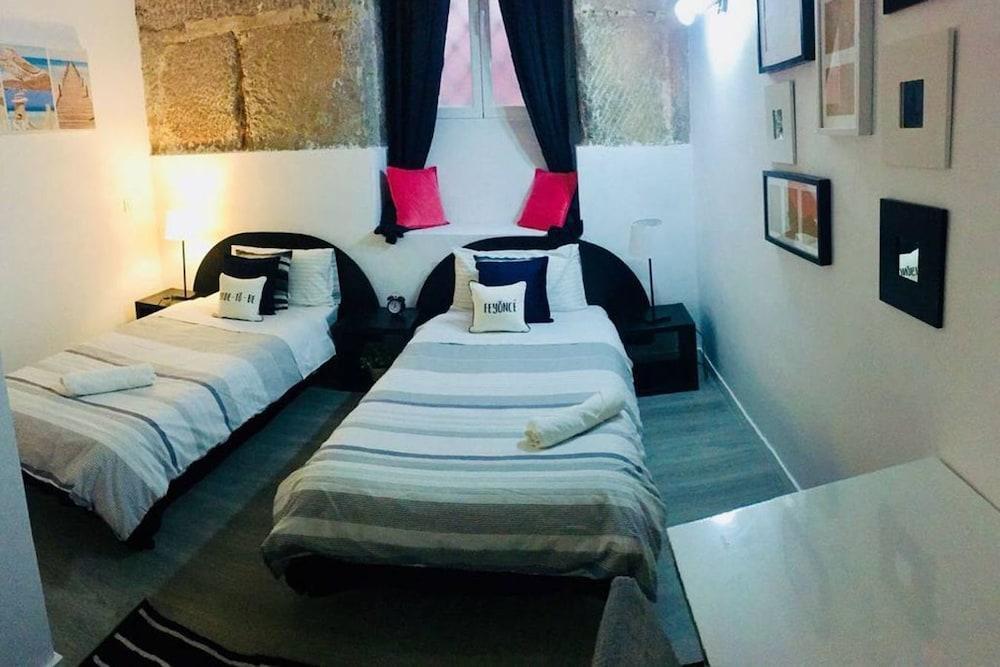 A And Z Juan De Mena (Adults Only) Otel Madrid Dış mekan fotoğraf