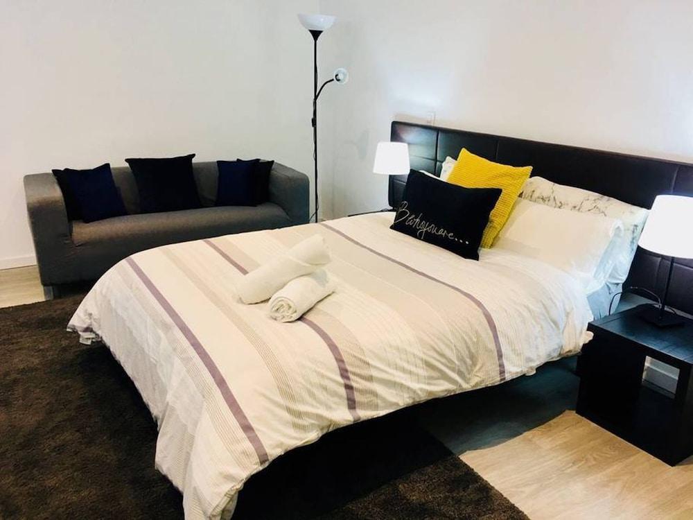 A And Z Juan De Mena (Adults Only) Otel Madrid Dış mekan fotoğraf